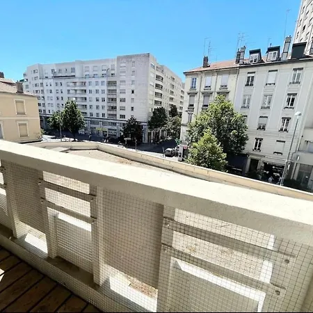 Bel Idealement Place Apartment Villeurbanne